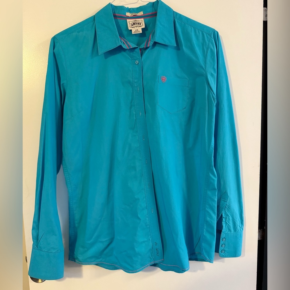 Ariat women’s Vibrant Blue Casual Button Down Shirt